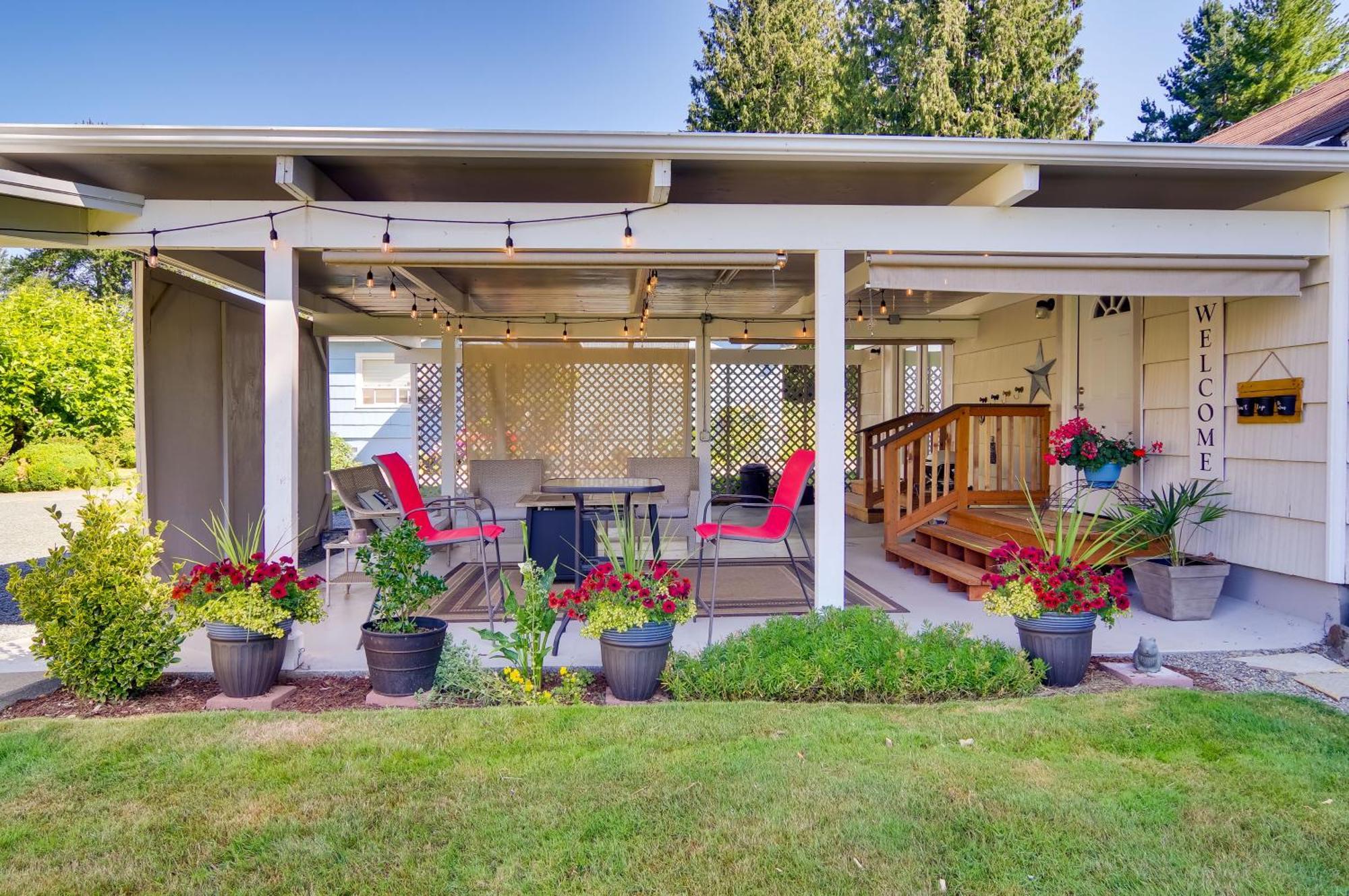 Charming Updated Retreat Walk To Lake Stevens! Eksteriør billede