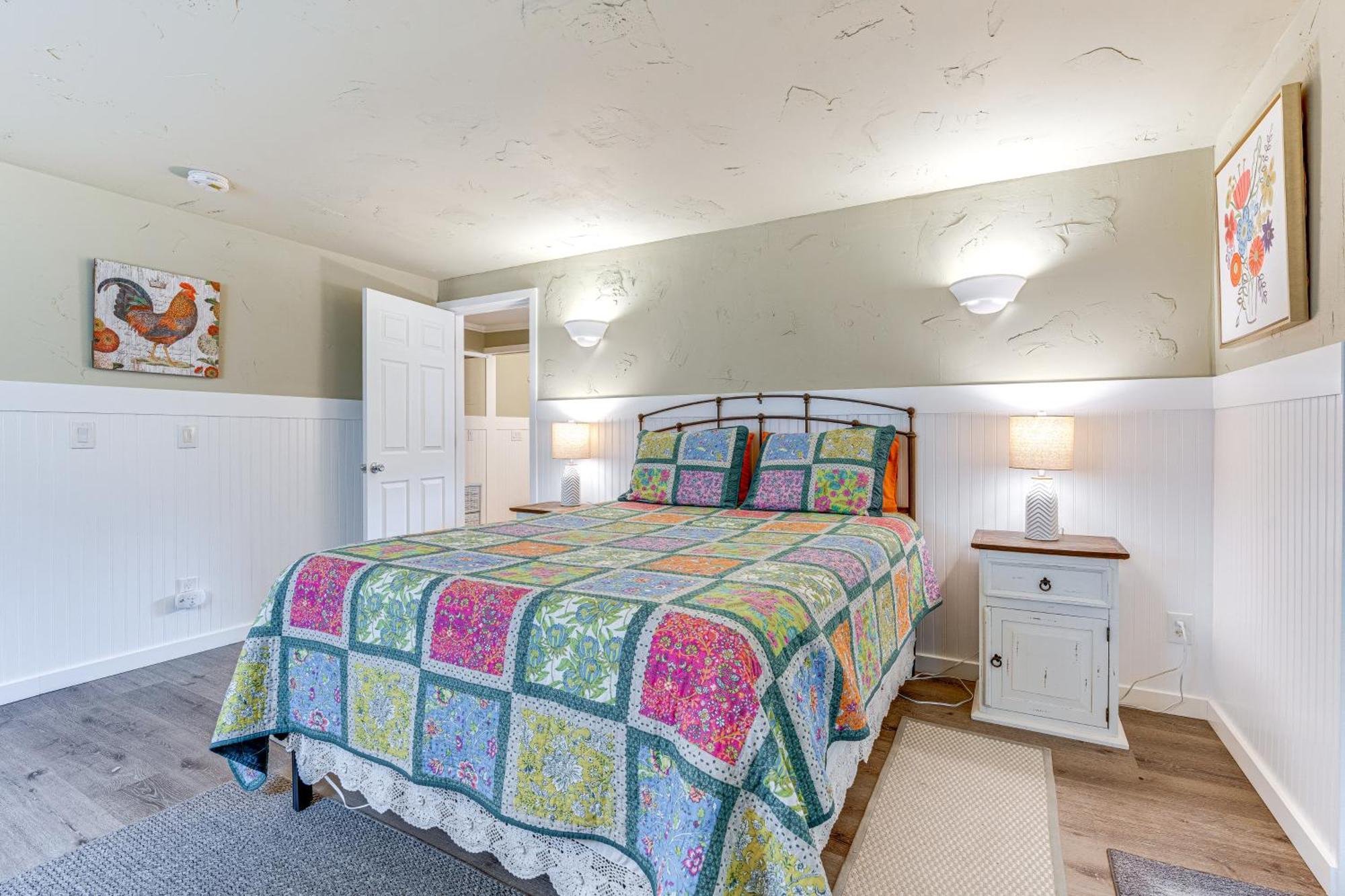 Charming Updated Retreat Walk To Lake Stevens! Eksteriør billede