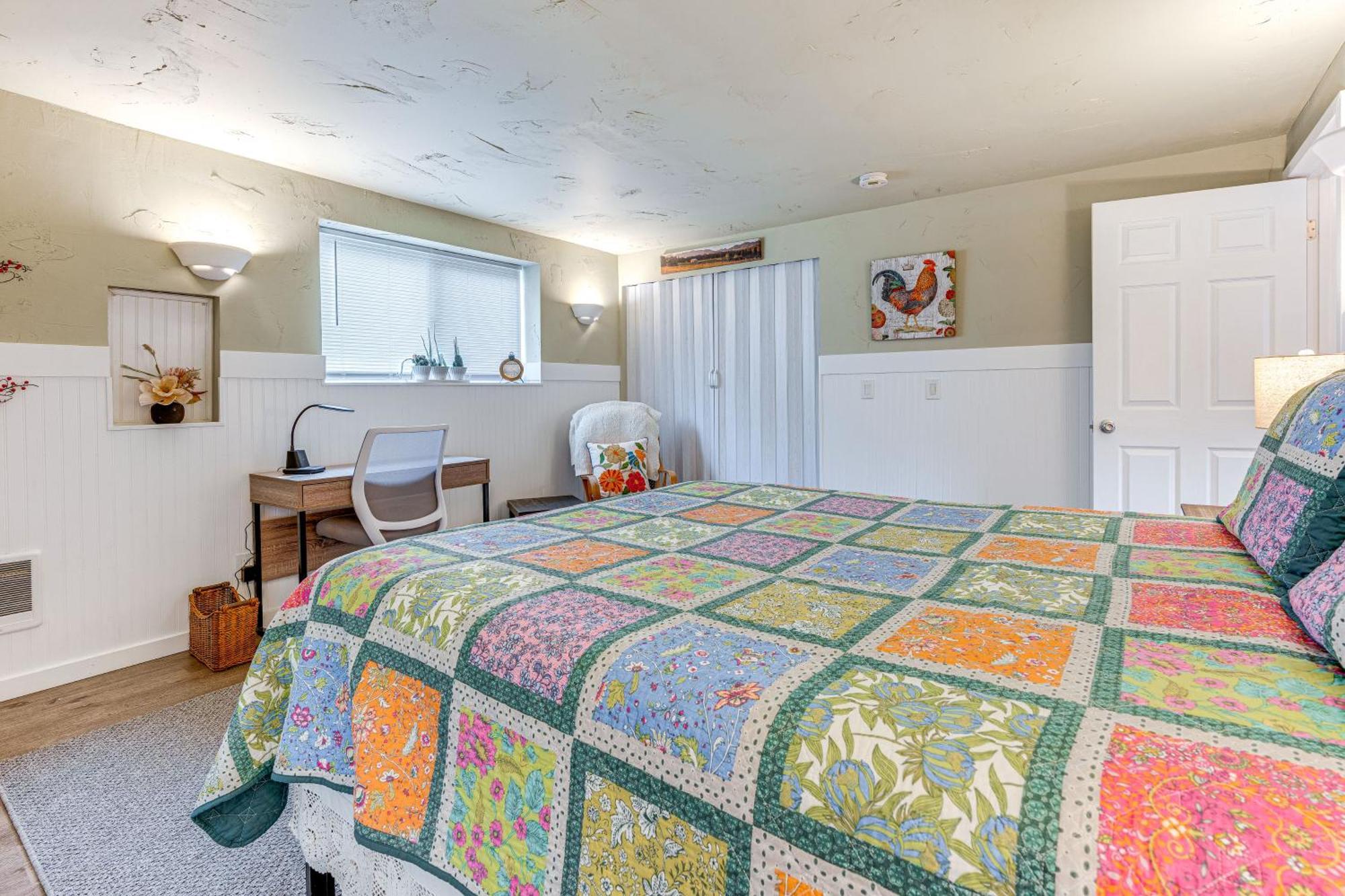 Charming Updated Retreat Walk To Lake Stevens! Eksteriør billede